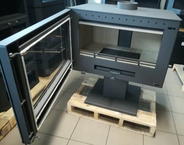Piec piecyk kominek stalowy na nodze na drewno i brykiet drzewny Victoria Unica 8kW EKOPROJEKT