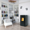 Piec na pellet Caminetti Montegrappa Piano 7 kW z nadmuchem czarny - wizualizacja