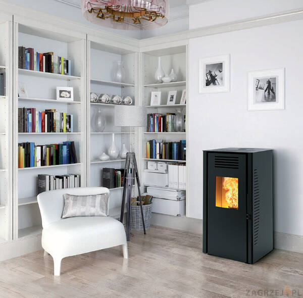 Piec na pellet Caminetti Montegrappa Piano 7 kW z nadmuchem czarny - wizualizacja